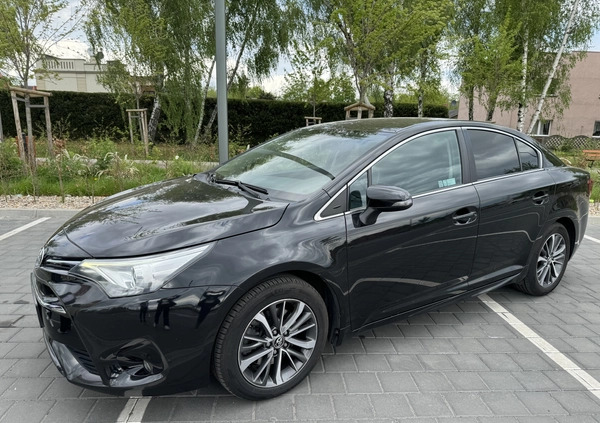 Toyota Avensis cena 52500 przebieg: 156000, rok produkcji 2015 z Pleszew małe 56